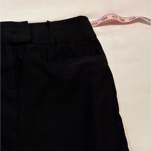 XOXO Ladies black mini skirt size 7/8 with pockets - Picture 2 of 8